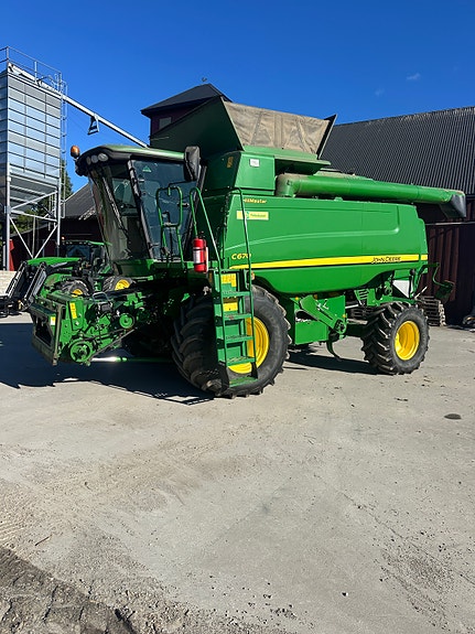 John Deere C 670 Hillmaster 2 of 14