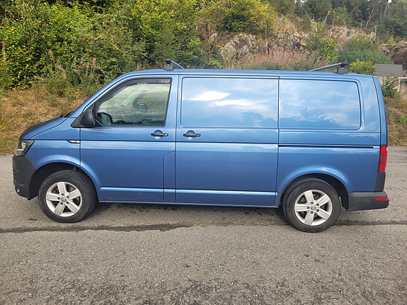 Volkswagen Transporter 2 of 15