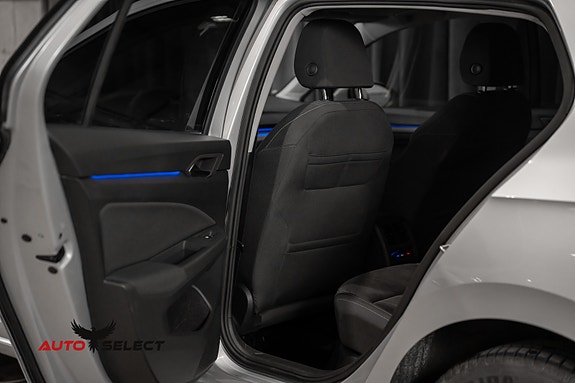 Volkswagen Golf VIII 9 of 30