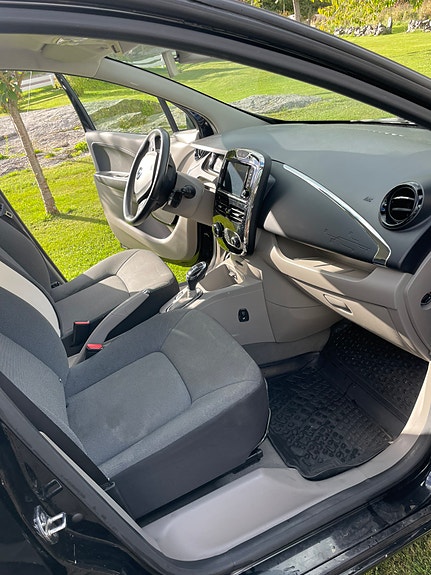 Renault Zoe 9 of 11