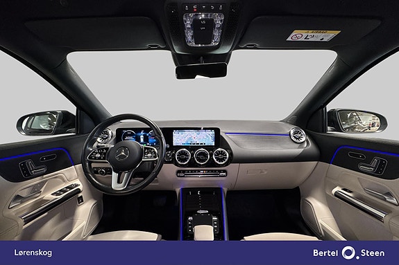 Mercedes-Benz EQA300 13 of 28