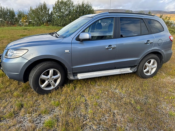 Hyundai Santa Fe 5 of 17