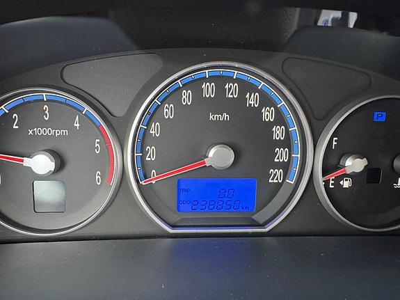 Hyundai Santa Fe 14 of 17