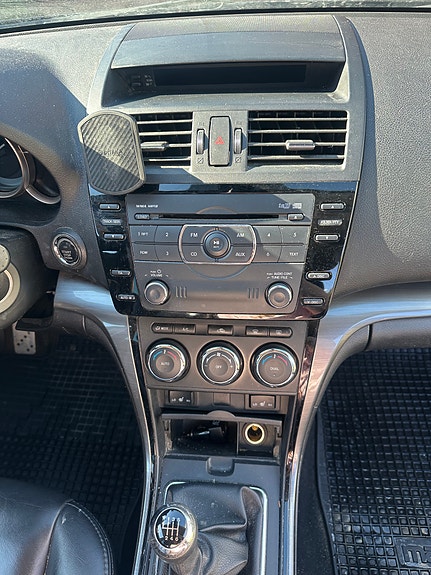 Mazda 6 8 of 17