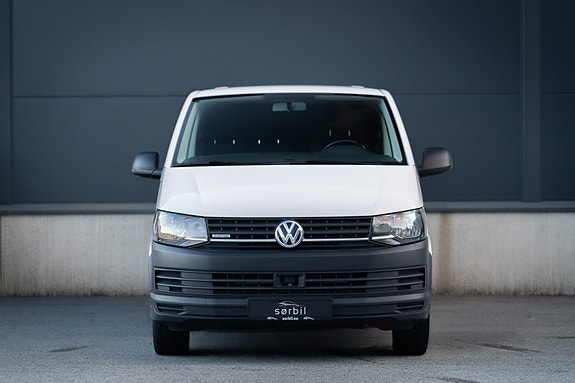 Volkswagen Transporter 10 of 24