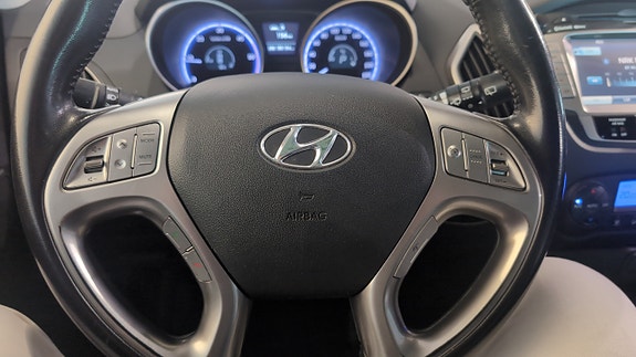 Hyundai ix35 12 of 20