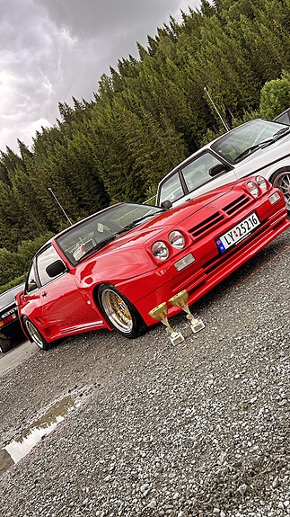 Opel Manta 13 of 17