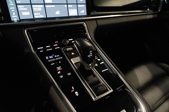 Porsche Panamera 25 of 30