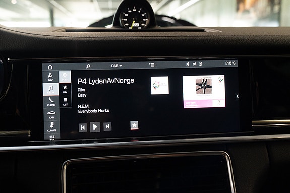 Porsche Panamera 29 of 30