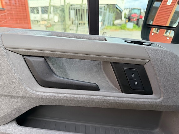Volkswagen Crafter 29 of 30
