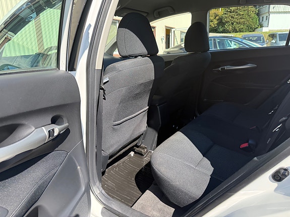 Toyota Auris 20 of 25