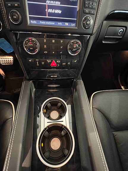 Mercedes-Benz ML300 20 of 30