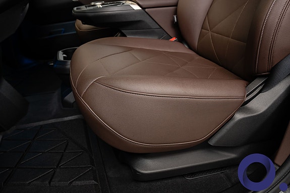 BMW iX 15 of 30
