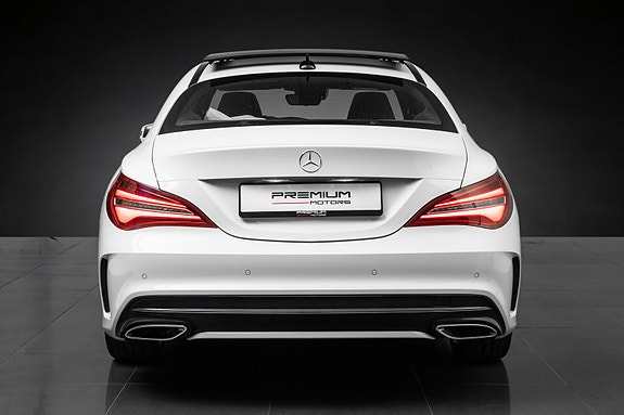 Mercedes-Benz CLA180 8 of 28