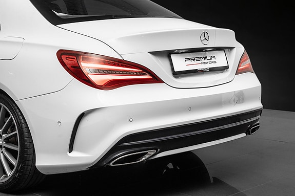 Mercedes-Benz CLA180 9 of 28