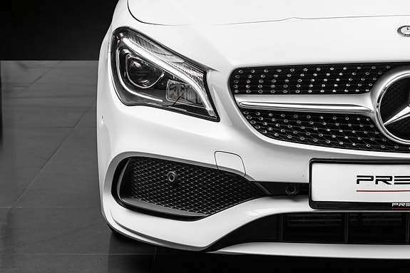 Mercedes-Benz CLA180 5 of 28