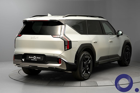 Kia EV9 4 of 30