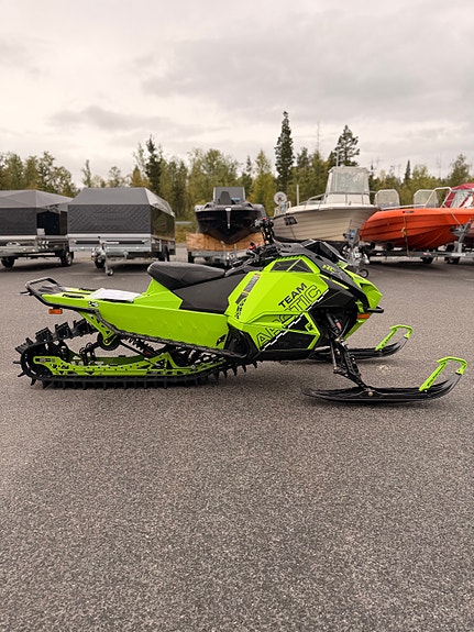 Arctic-cat HCX 858 146" ES MY27 5 of 10