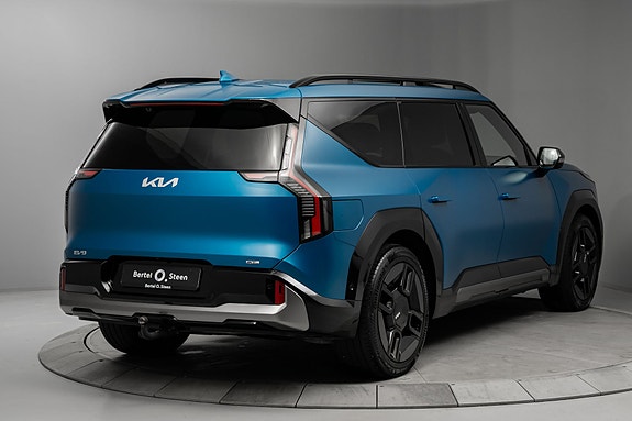 Kia EV9 4 of 30