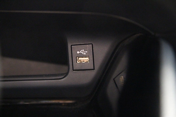 Toyota C-HR 28 of 30