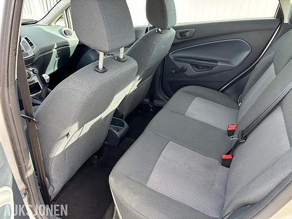 Ford Fiesta 11 of 11