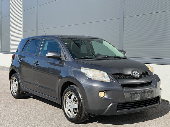 Toyota Urban Cruiser 6 of 27