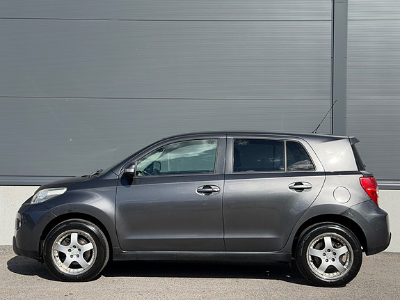 Toyota Urban Cruiser 5 of 27