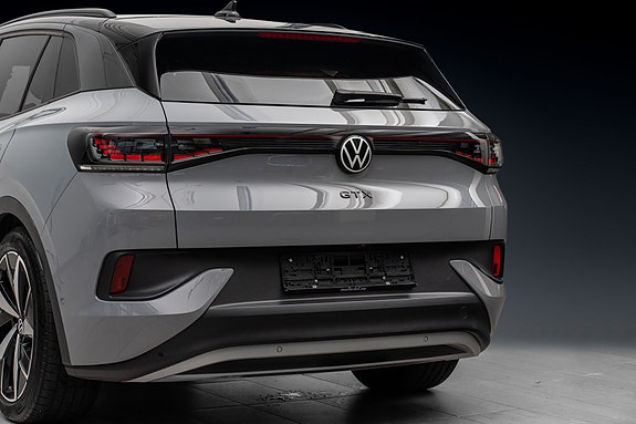 Volkswagen ID.4 GTX 7 of 20