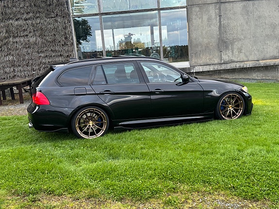 BMW 335d 9 of 30