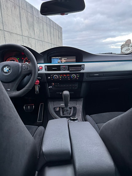 BMW 335d 25 of 30