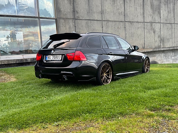 BMW 335d 10 of 30