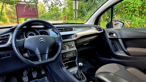 Citroen C3 3 of 9