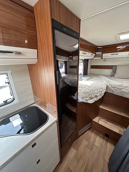 Dethleffs 6611 9 of 18