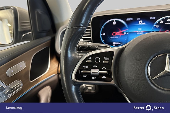 Mercedes-Benz GLE350 de 18 of 30