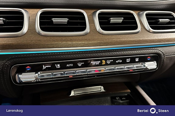 Mercedes-Benz GLE350 de 24 of 30