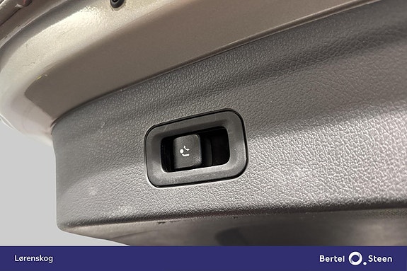 Mercedes-Benz GLE350 de 29 of 30