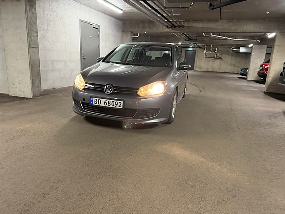 Volkswagen Golf VI 2 of 14
