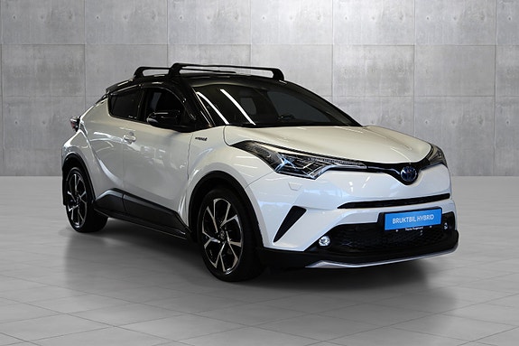 Toyota C-HR 8 of 30