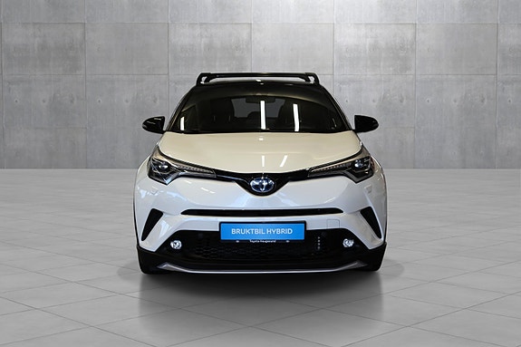 Toyota C-HR 9 of 30