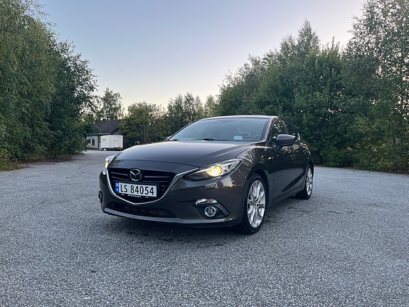 Mazda 3 3 of 23