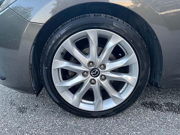 Mazda 3 9 of 23