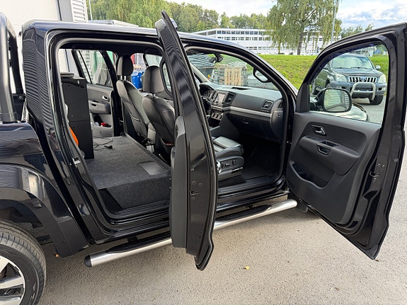 Volkswagen Amarok 20 of 28