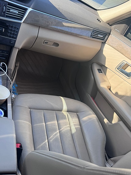 Mercedes-Benz E 220 d 9 of 10