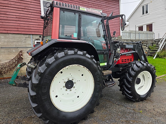 Valtra 6550 12 of 30