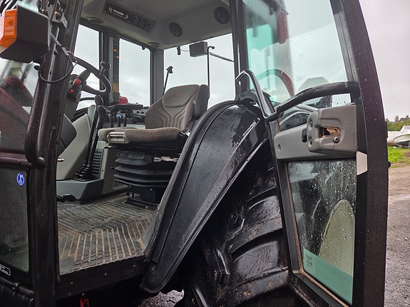Valtra 6550 27 of 30