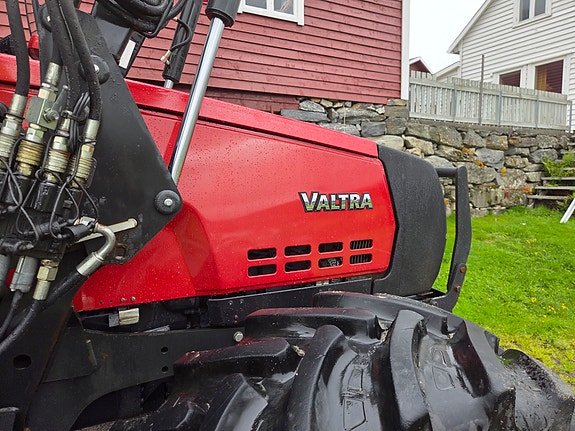 Valtra 6550 24 of 30