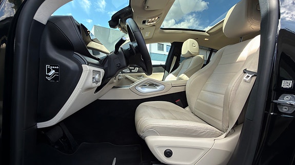 Mercedes-Benz GLE350 de 12 of 30