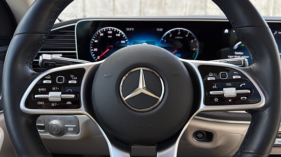 Mercedes-Benz GLE350 de 18 of 30