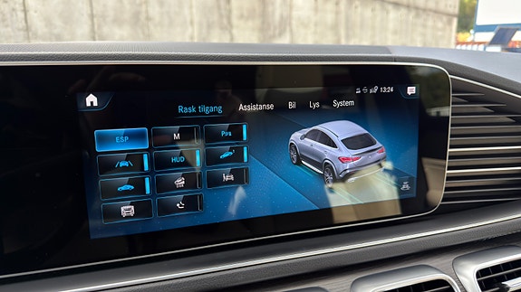 Mercedes-Benz GLE350 de 30 of 30