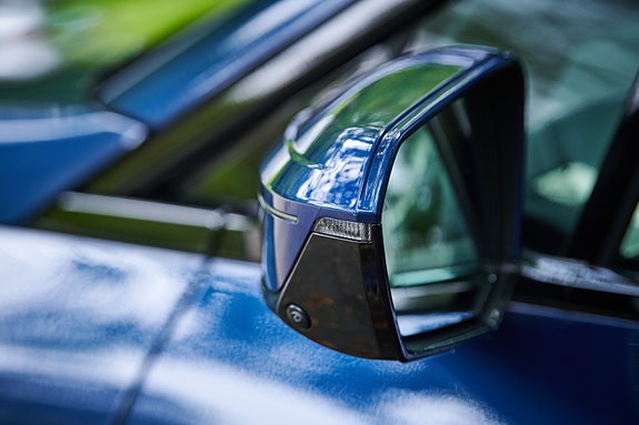 BMW iX 16 of 30